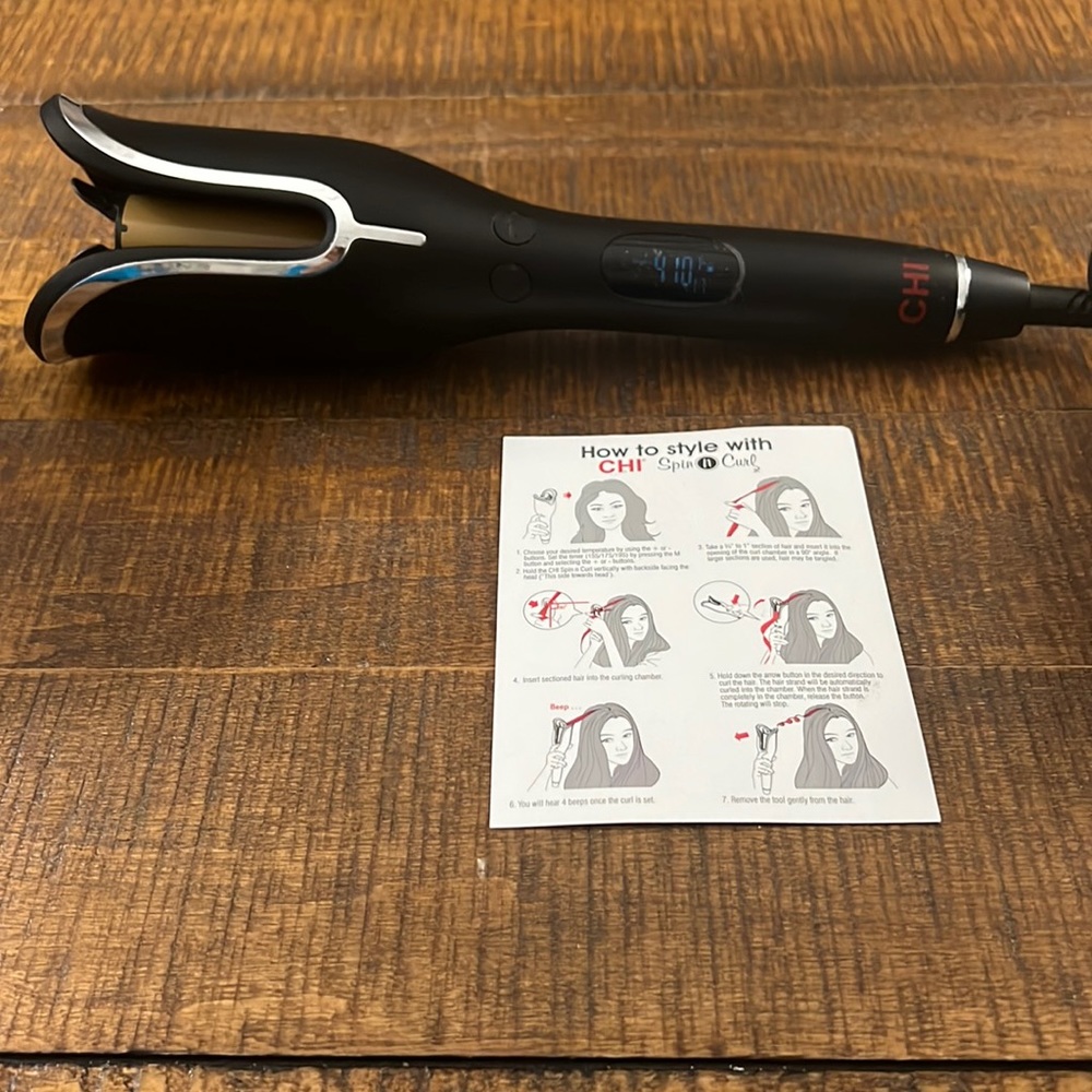 Chi spinning curl. Only used once. Perfect condition and works perfect.